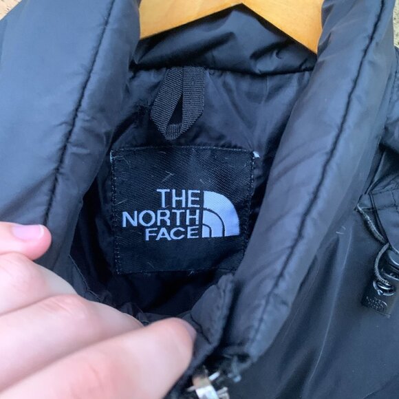 Vintage The North Face Nuptse Jacket 800 Series - Picture 8 of 9